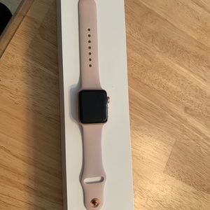 Series 3 Rose Gold Apple Watch 38mm